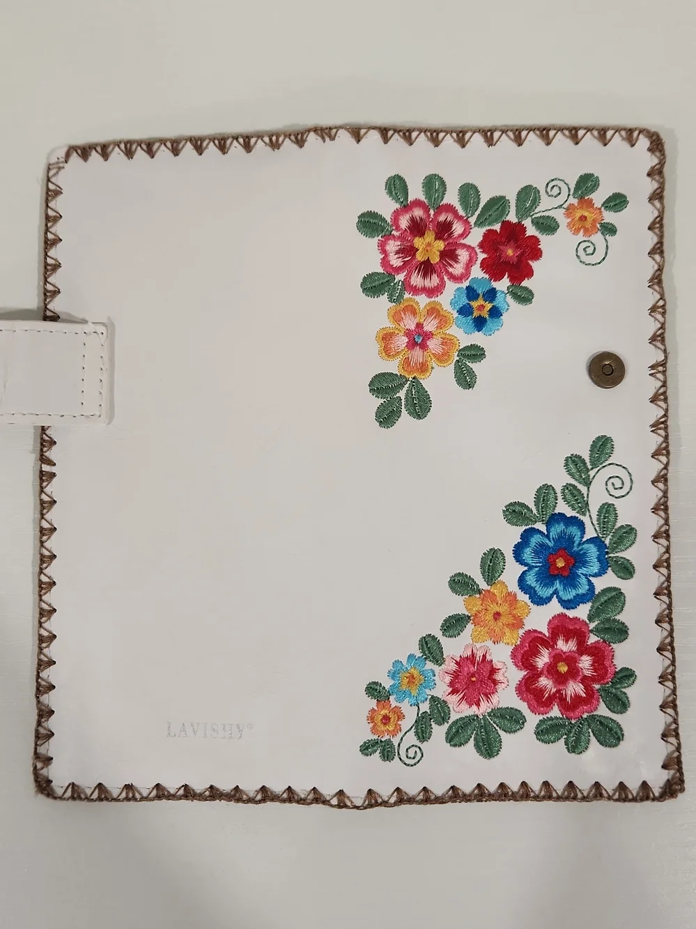 LAVISHY Elma Bohemian Flower Embroidered Large Flat Wallet White Vagan Leather